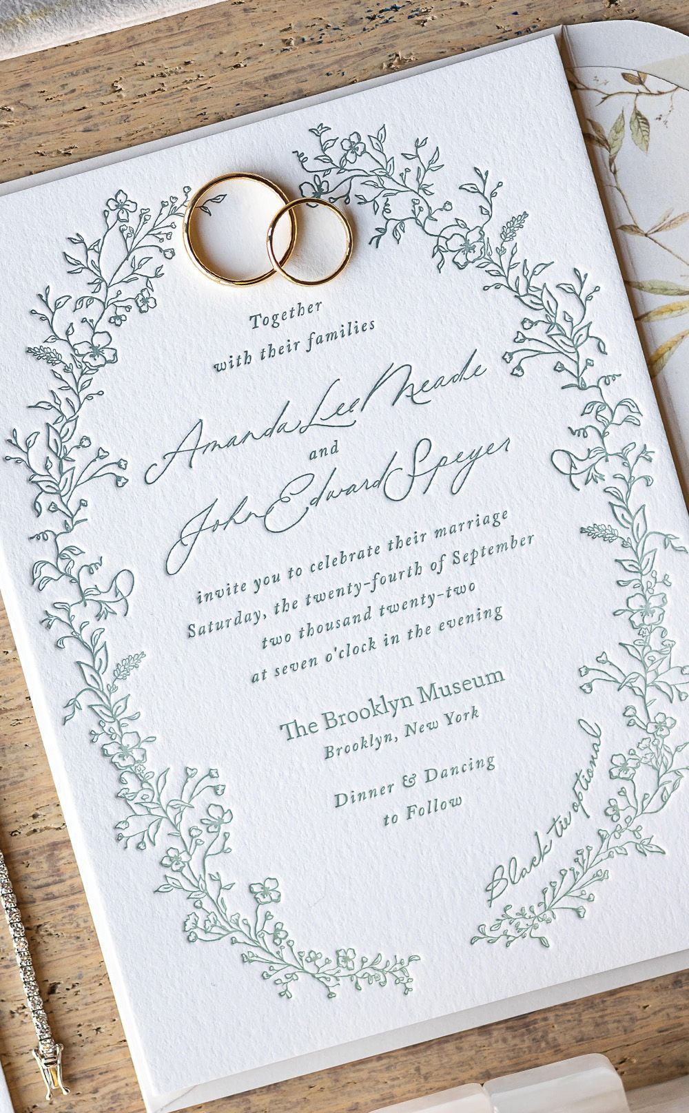 Elegant Wedding Invitations: Calligraphy & Romantic Designs