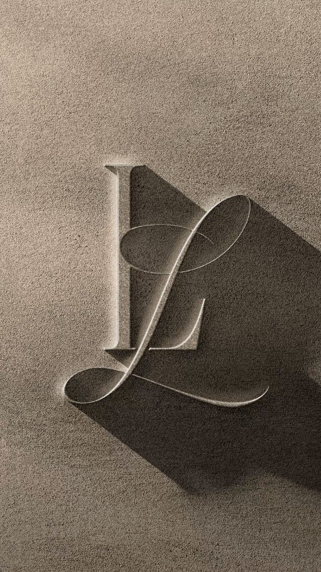 L & L monogram with Shadowed Texture