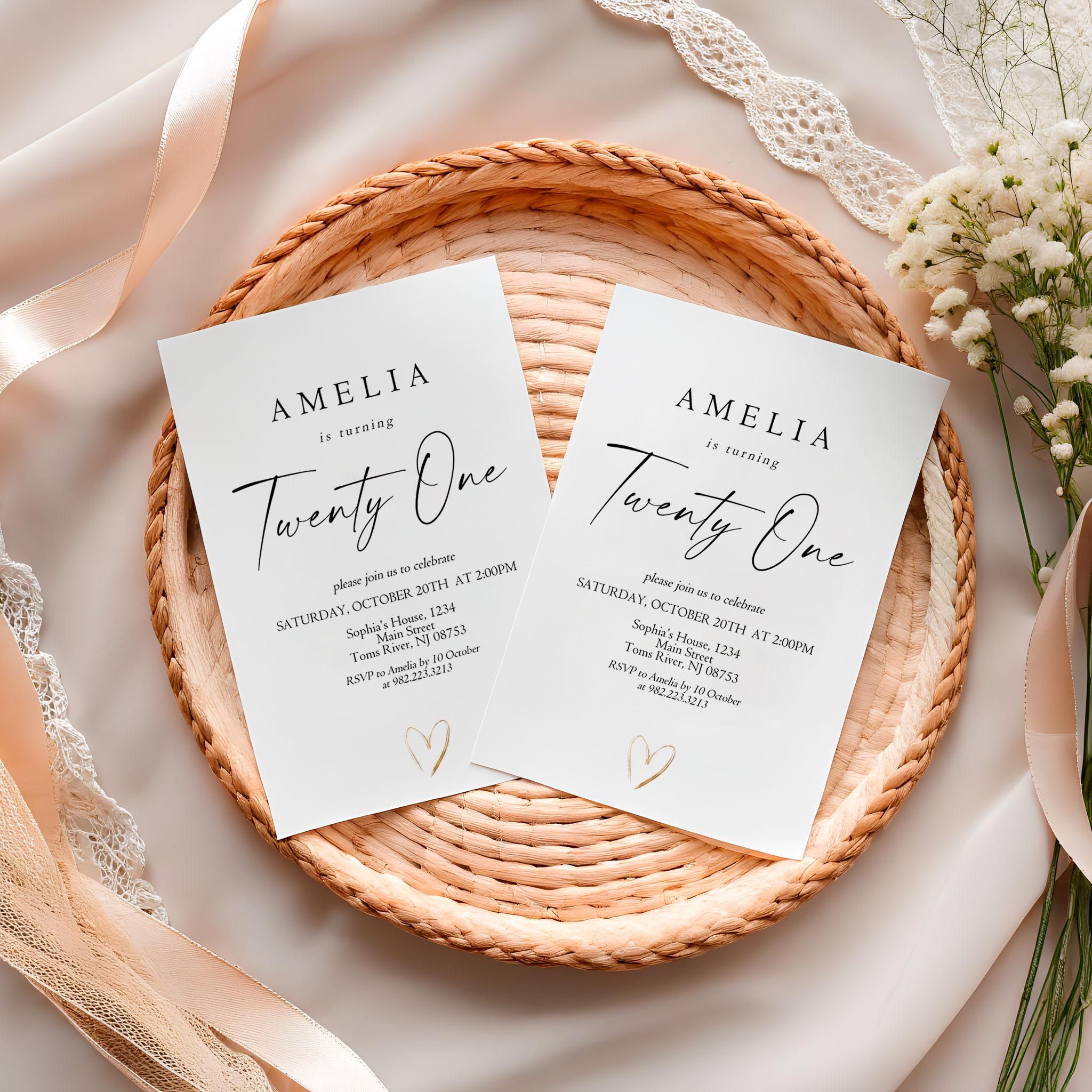 Faire-part d’anniversaire script minimaliste — calligraphie noir et blanc, empattements élégants, coeur doré, impression personnalisée, BA98