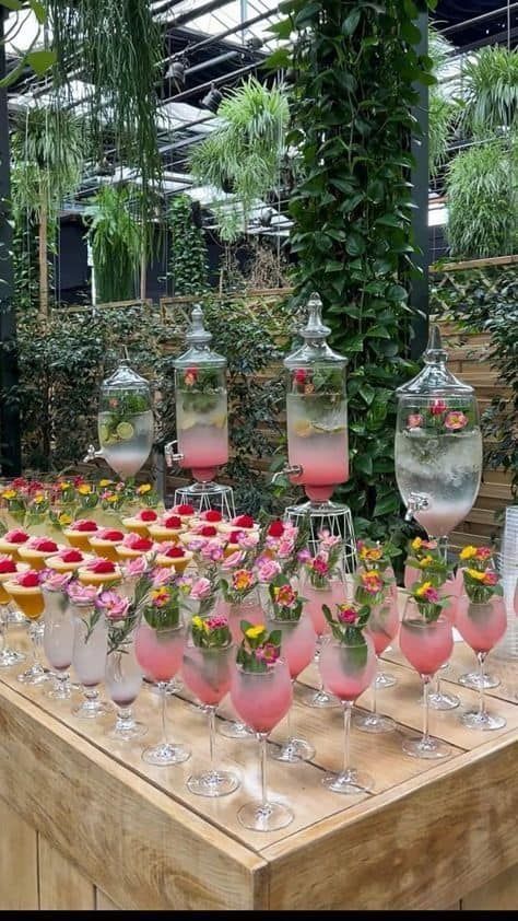 22 Wedding Cocktail Hour Ideas