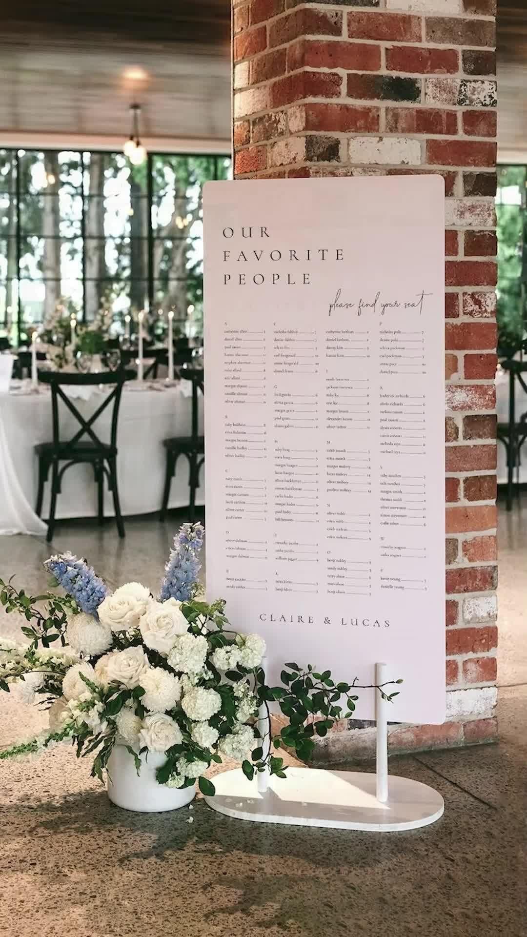 Elegance in Minimalism: The Chic Wedding Seating Chart