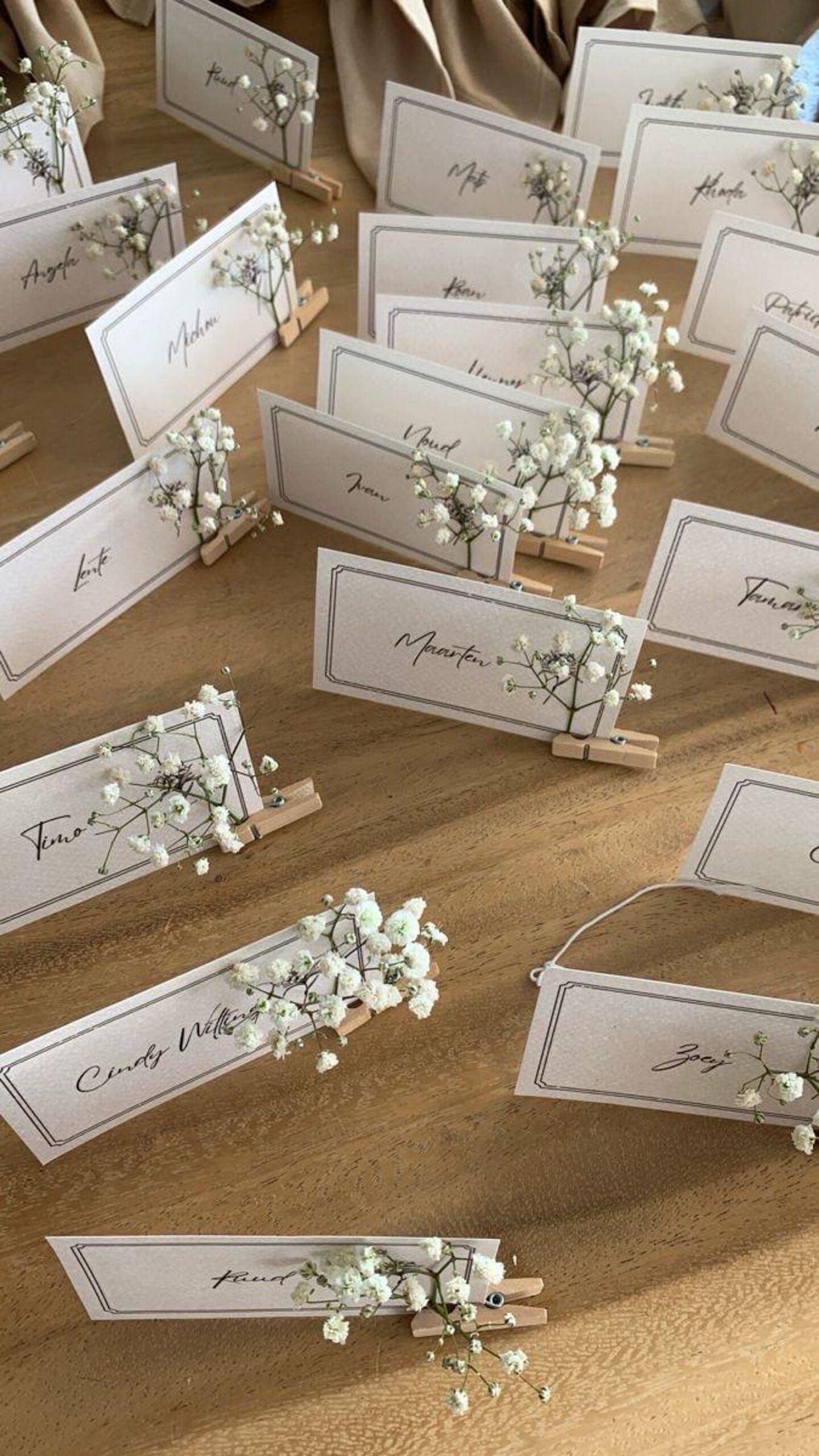 Minimalist Wedding Place Cards: Elegant Calligraphy, Printable Template — Etsy