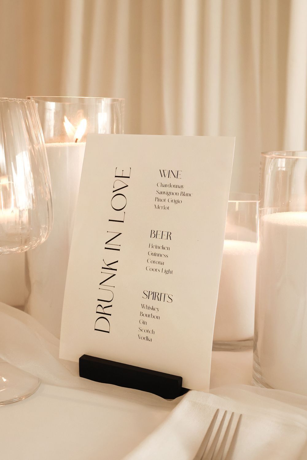 Charming Beverage Display for Your Wedding Reception Drinks Station