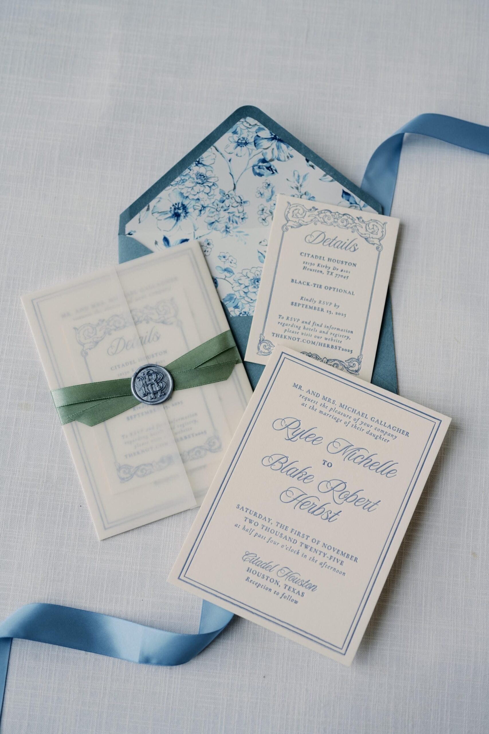 de Faire-part de mariage classique et cartes d’informations détaillées | Suite sur invitation modifiable sur Canvas | Style calligraphique intemporel, minimaliste