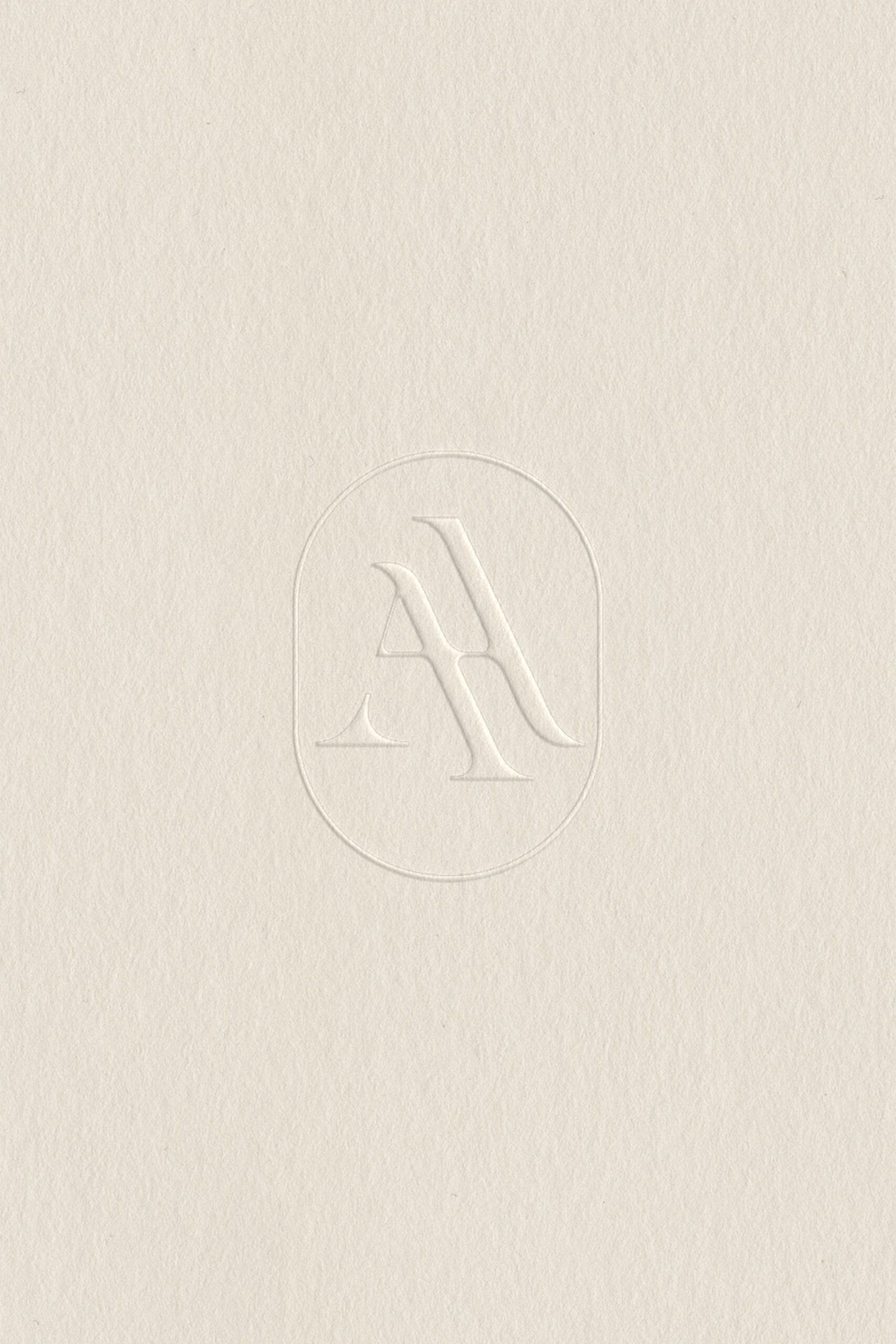 Semi-Custom Brand for High-End Wedding Photographers