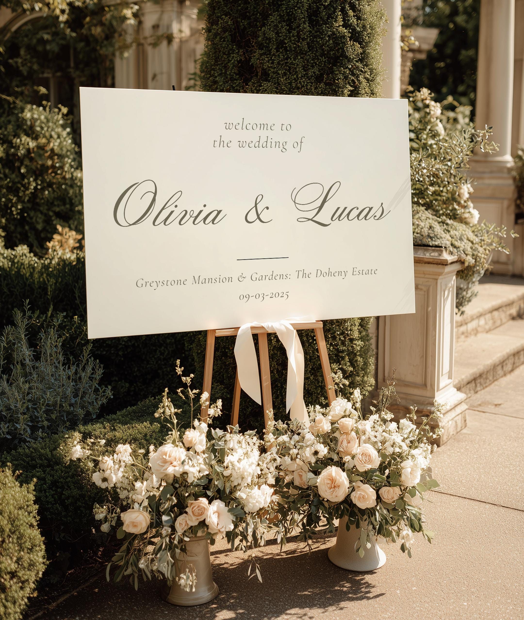 Elegant Wedding Welcome Sign: Minimalist Canva Template (Digital Download