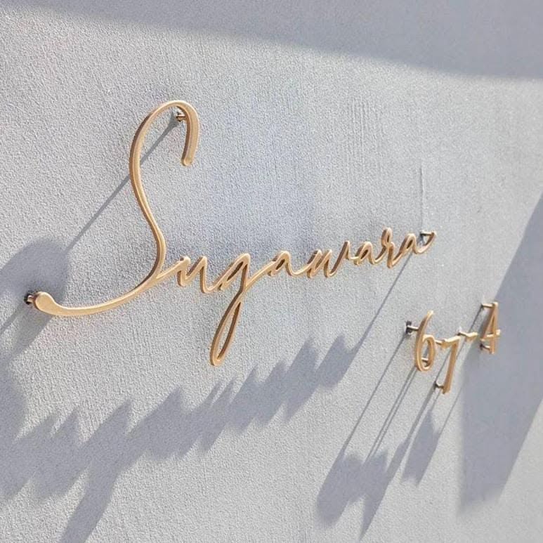 Enseigne flottante découpée au laser, Lettres commerciales en métal personnalisées, Décoration de marque extérieure moderne et murale pour bureau, Signalétique commerciale en relief