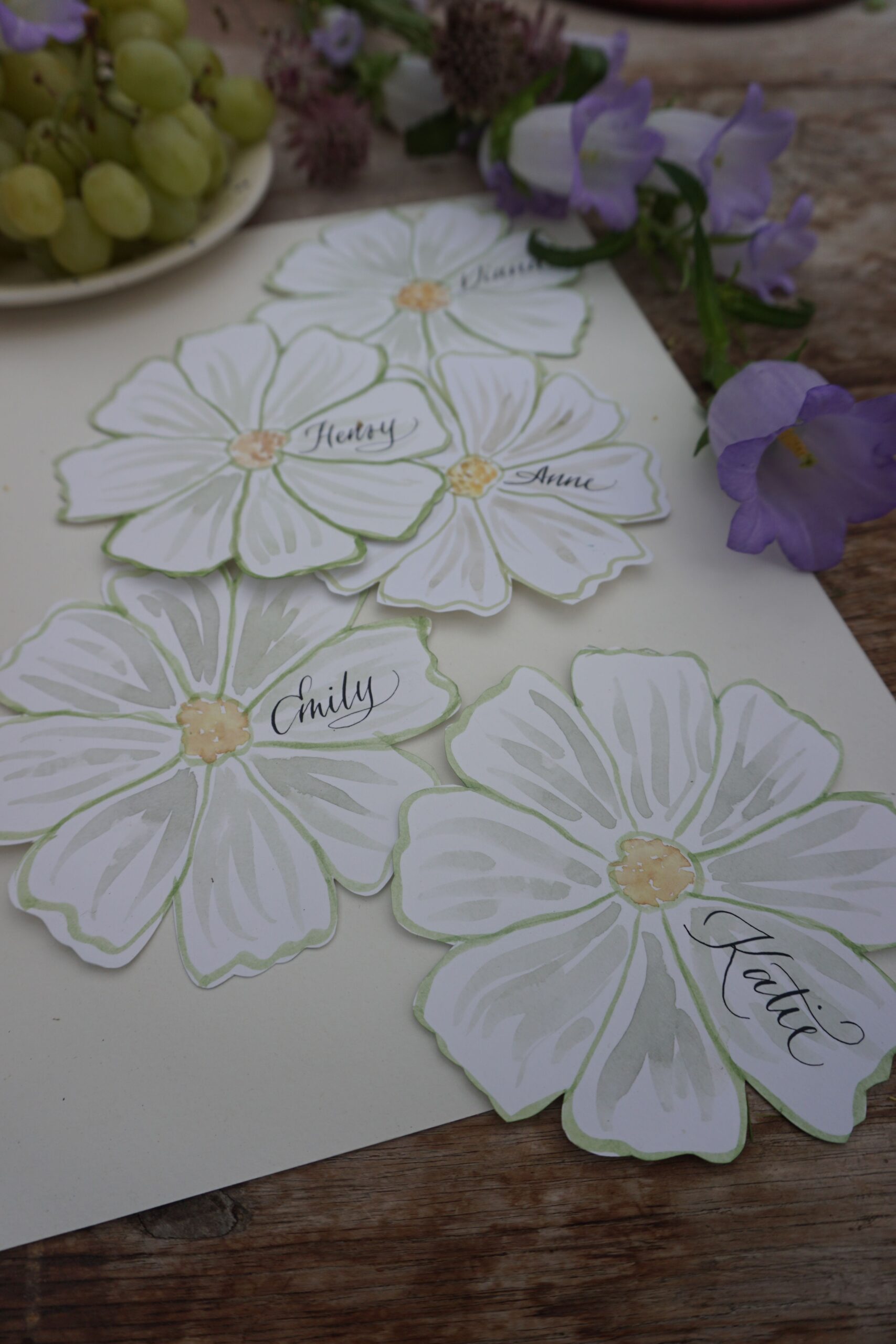 Place cards in watercolor and calligraphy
