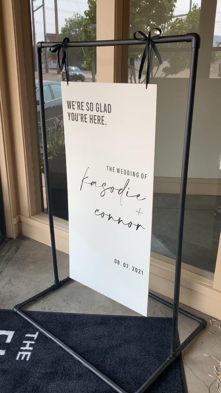 DIY Wedding Sign Stand for ! | Step by step tutorial